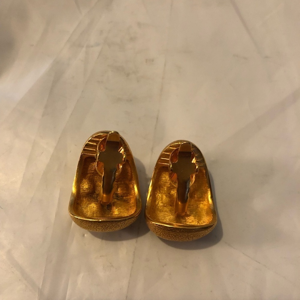 Vintage Jackie Collins Multi Amber Color Stones Gold Tone Clip Earrings - Picture 3 of 6